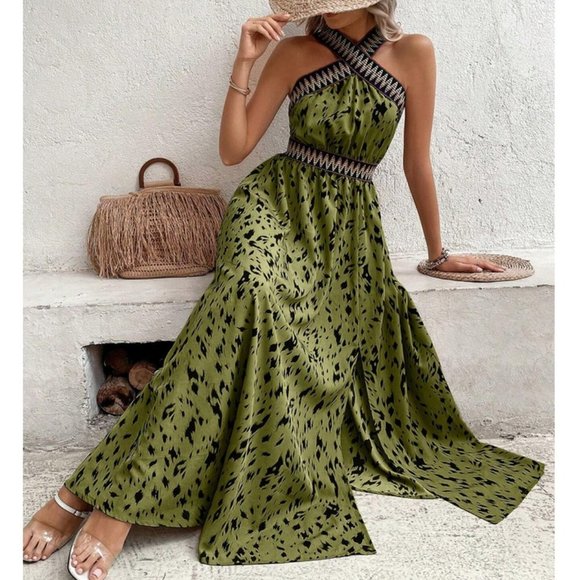 MODA ME COUTURE Dresses & Skirts - Allover Print Contrast Tape Split Thigh Maxi Dress Green
